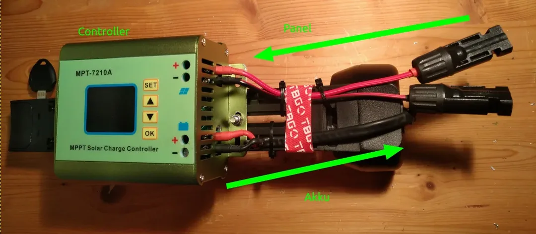 Kompakte mobile Ladeeinrichtung für das Solar E-Bike aus MPT-7210A Controller, Akkuhalterung und MC4 Stecker